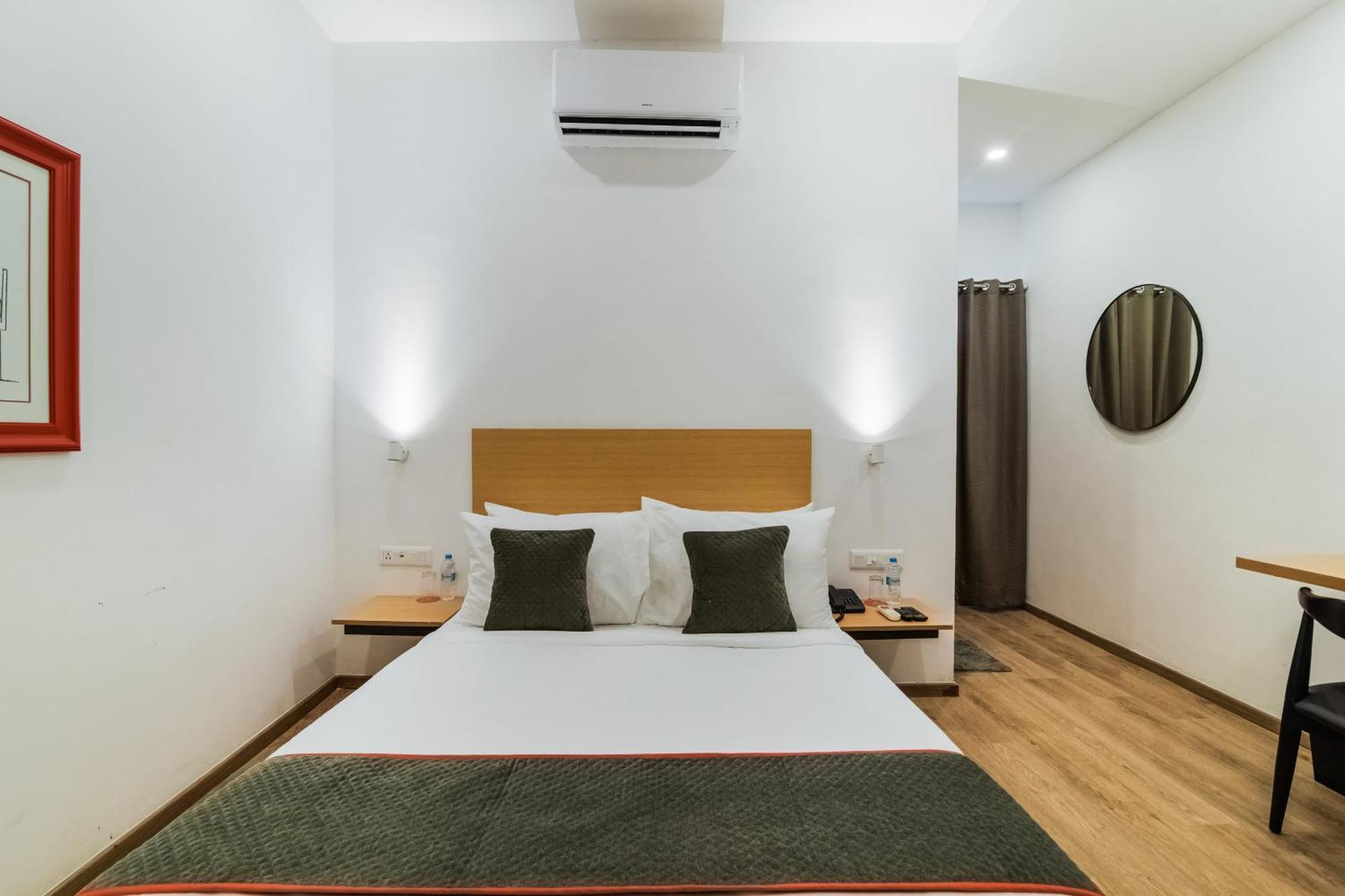 Super Townhouse Xotel Chennai Dış mekan fotoğraf
