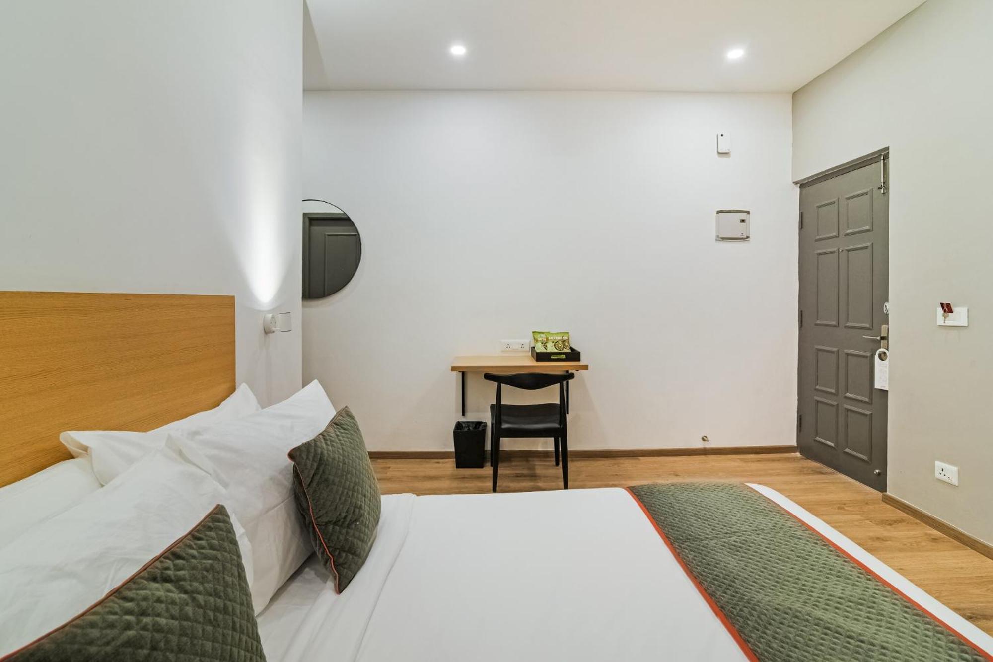Super Townhouse Xotel Chennai Dış mekan fotoğraf