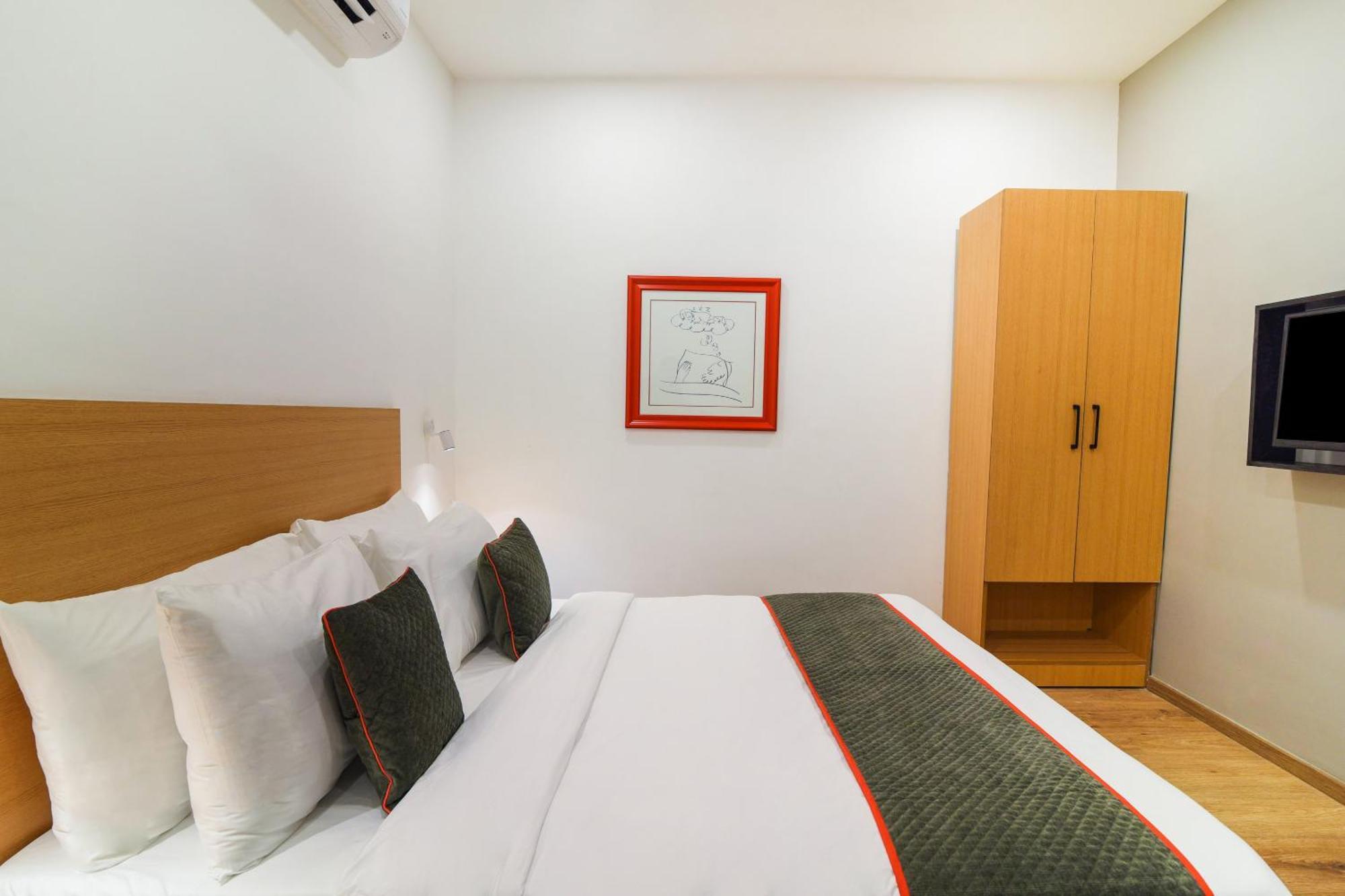 Super Townhouse Xotel Chennai Dış mekan fotoğraf